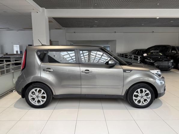 Kia Soul II Рестайлинг с пробегом 2018 года, цена 1 540 000 рублей, 80140 км, хэтчбек, Автокод Объявления