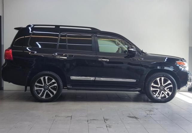 Toyota Land Cruiser 200 Series Рестайлинг 1 с пробегом 2013 года, цена 3 333 000 рублей, 268821 км, внедорожник, Автокод Объявления