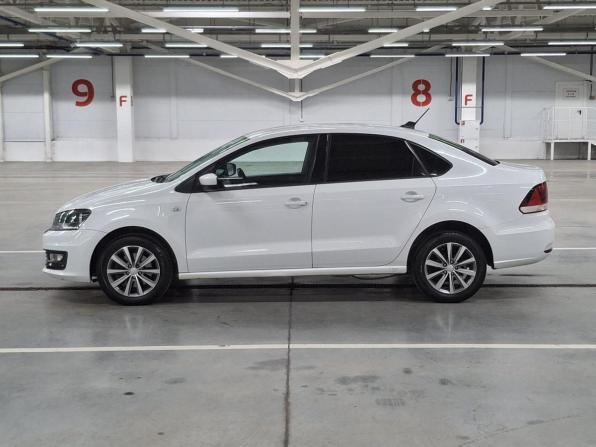 Volkswagen Polo V Рестайлинг с пробегом 2017 года, цена 1 120 000 рублей, 143173 км, седан, Автокод Объявления