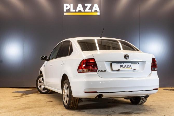 Volkswagen Polo V Рестайлинг с пробегом 2016 года, цена 1 329 000 рублей, 83362 км, седан, Автокод Объявления