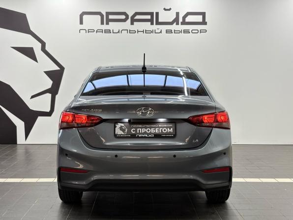 Hyundai Solaris II с пробегом 2018 года, цена 1 349 900 рублей, 148500 км, седан, Автокод Объявления