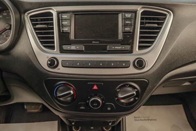 Hyundai Solaris II Рестайлинг с пробегом 2022 года, цена 1 829 000 рублей, 25000 км, седан, Автокод Объявления