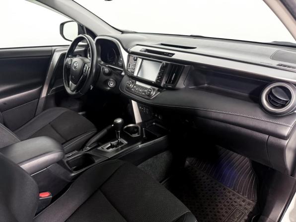 Toyota RAV4 IV (XA40) Рестайлинг с пробегом 2016 года, цена 1 930 000 рублей, 162885 км, внедорожник, Автокод Объявления