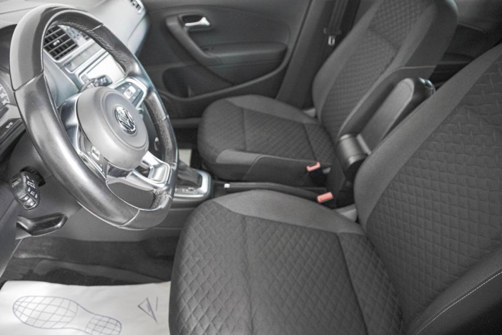 Volkswagen Polo V Рестайлинг Кемерово  - изображение 9