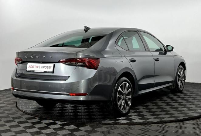 Skoda Octavia IV (A8) с пробегом 2021 года, цена 2 300 000 рублей, 114787 км, лифтбек, Автокод Объявления