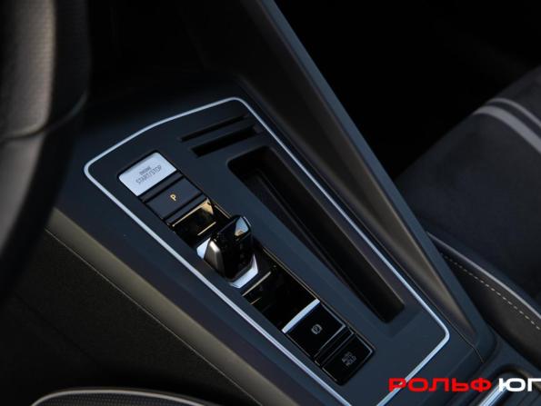 Volkswagen Golf VIII с пробегом 2022 года, цена 2 798 000 рублей, 52890 км, хэтчбек, Автокод Объявления