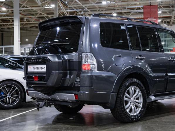 Mitsubishi Pajero IV Рестайлинг 2 с пробегом 2017 года, цена 3 500 000 рублей, 84651 км, внедорожник, Автокод Объявления
