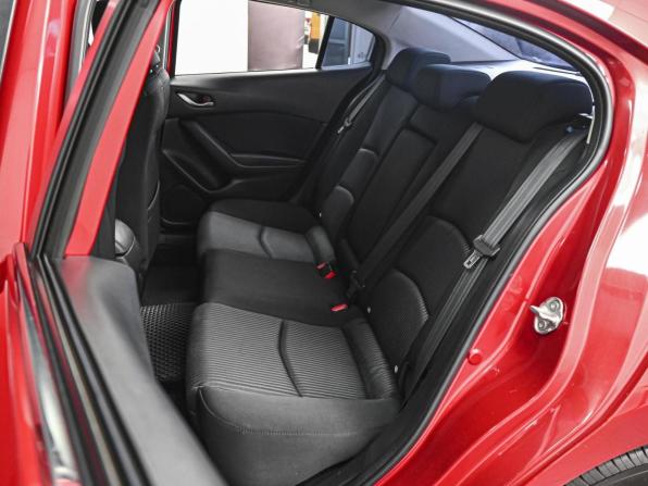 Mazda 3 III (BM) с пробегом 2013 года, цена 1 450 000 рублей, 127682 км, седан, Автокод Объявления
