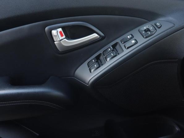 Hyundai ix35 I с пробегом 2013 года, цена 1 413 000 рублей, 126443 км, внедорожник, Автокод Объявления
