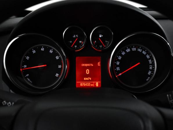 Opel Astra J Рестайлинг с пробегом 2014 года, цена 1 099 000 рублей, 75430 км, хэтчбек, Автокод Объявления