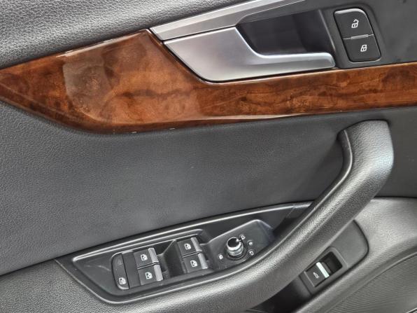 Audi A4 V (B9) с пробегом 2016 года, цена 1 700 000 рублей, 285800 км, седан, Автокод Объявления
