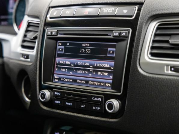 Volkswagen Touareg II Рестайлинг с пробегом 2015 года, цена 3 098 000 рублей, 169678 км, внедорожник, Автокод Объявления