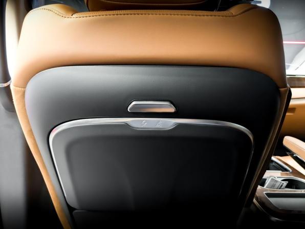 Hongqi HQ9 с пробегом 2022 года, цена 3 555 000 рублей, 73777 км, минивэн, Автокод Объявления