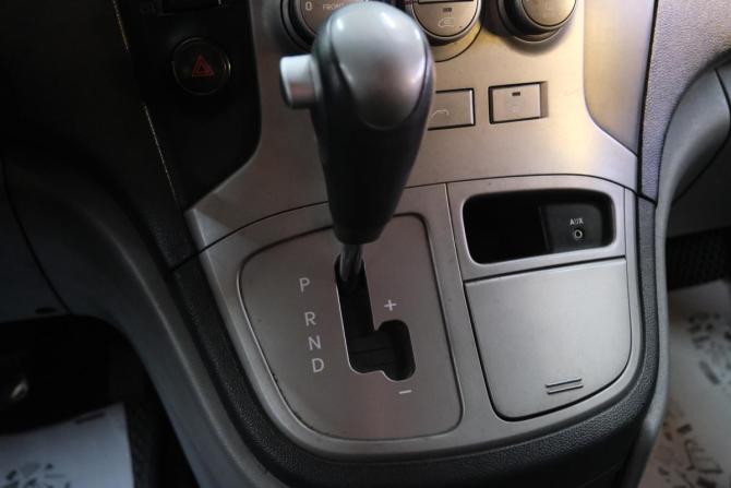 Hyundai Grand Starex I с пробегом 2009 года, цена 1 139 000 рублей, 261000 км, минивэн, Автокод Объявления