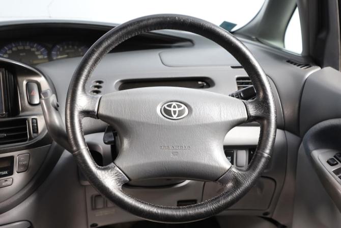 Toyota Estima II с пробегом 2000 года, цена 679 000 рублей, 295000 км, минивэн, Автокод Объявления