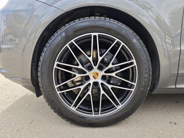 Porsche Cayenne III Рестайлинг с пробегом 2023 года, цена 13 499 000 рублей, 44080 км, внедорожник, Автокод Объявления