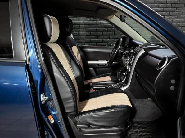 Suzuki Grand Vitara II Рестайлинг с пробегом 2011 года, цена 1 200 000 рублей, 292464 км, внедорожник, Автокод Объявления
