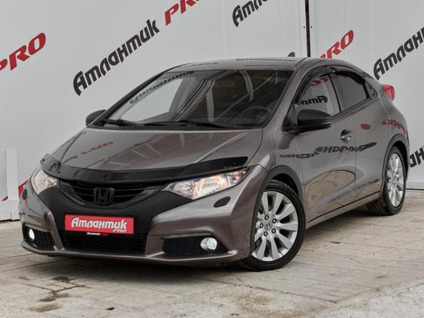 Honda Civic IX с пробегом 2012 года, цена 1 440 000 рублей, 182070 км, хэтчбек, Автокод Объявления