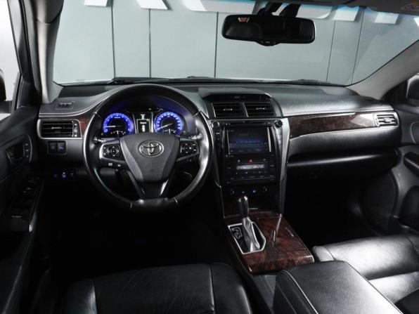 Toyota Camry VII (XV50) Рестайлинг с пробегом 2016 года, цена 2 390 000 рублей, 248621 км, седан, Автокод Объявления