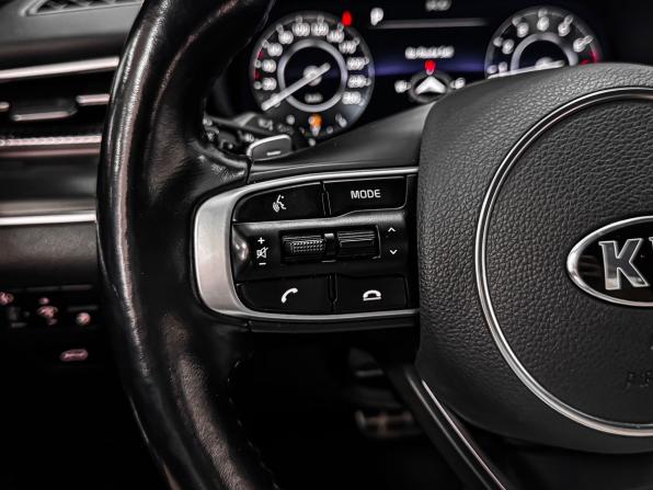 Kia K5 III с пробегом 2020 года, цена 2 529 000 рублей, 107776 км, седан, Автокод Объявления