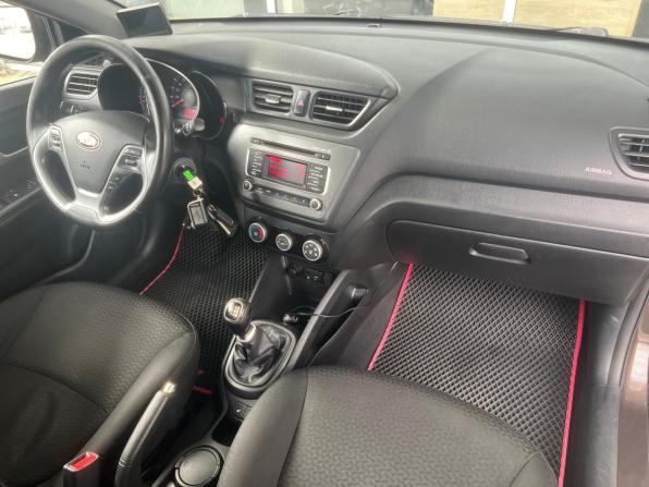 Kia Rio III Рестайлинг с пробегом 2016 года, цена 899 000 рублей, 202000 км, седан, Автокод Объявления