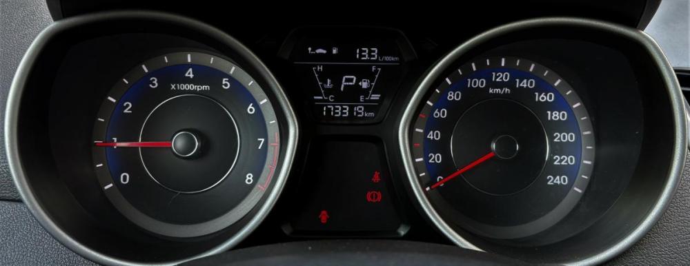 Hyundai Elantra V (MD) Рестайлинг Брянск  - изображение 15
