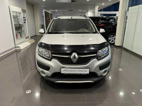 Renault Sandero II с пробегом 2016 года, цена 860 000 рублей, 179498 км, хэтчбек, Автокод Объявления