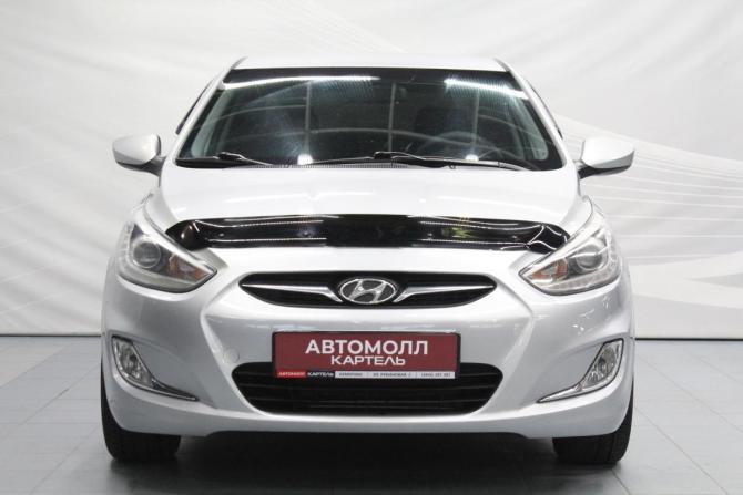 Hyundai Solaris I с пробегом 2013 года, цена 760 000 рублей, 215930 км, седан, Автокод Объявления