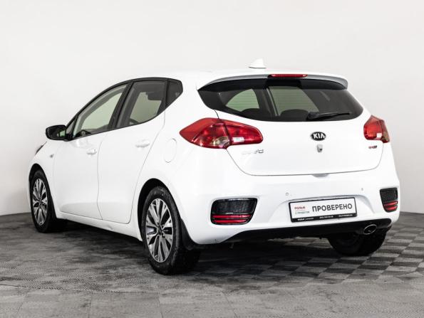 Kia Ceed II Рестайлинг с пробегом 2017 года, цена 1 449 000 рублей, 100621 км, хэтчбек, Автокод Объявления