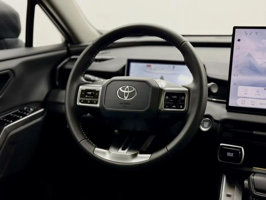 Toyota RAV4 VI (XA60) Вологда  - изображение 15