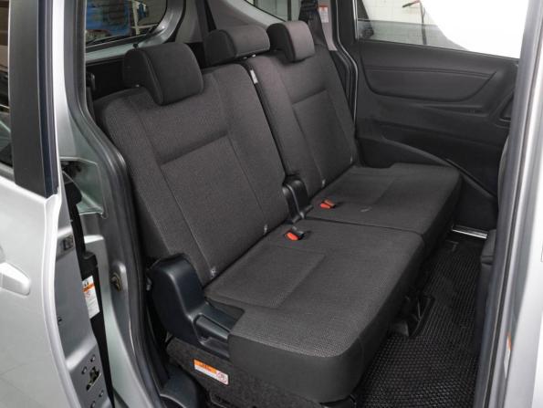 Toyota Sienta II Рестайлинг с пробегом 2019 года, цена 1 569 000 рублей, 94161 км, компактвэн, Автокод Объявления