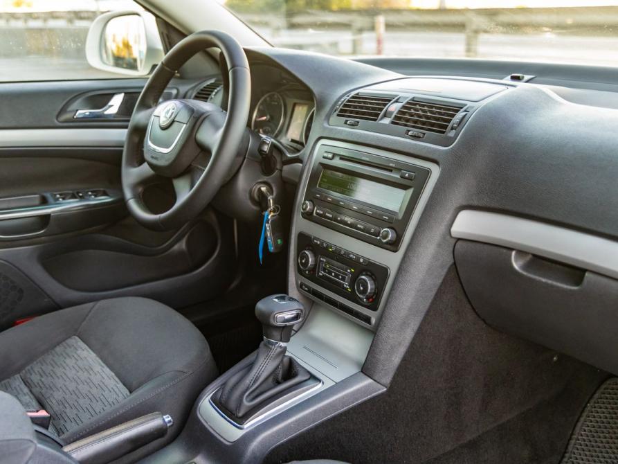Skoda Octavia II (A5) Рестайлинг Волгоград  - изображение 26