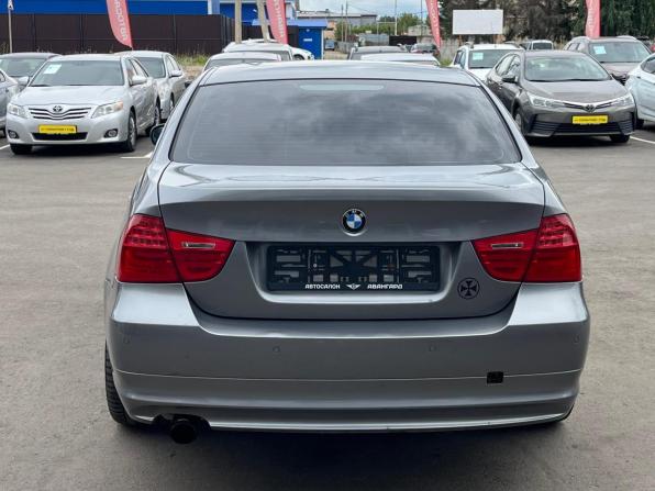 BMW 3 серии V (E90/E91/E92/E93) Рестайлинг с пробегом 2009 года, цена 880 000 рублей, 243295 км, седан, Автокод Объявления