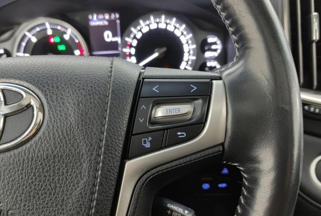 Toyota Land Cruiser 200 Series Рестайлинг 2 с пробегом 2015 года, цена 6 720 000 рублей, 69560 км, внедорожник, Автокод Объявления