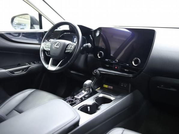 Lexus NX II с пробегом 2021 года, цена 5 750 000 рублей, 71379 км, внедорожник, Автокод Объявления