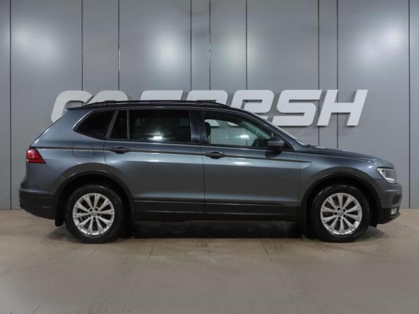 Volkswagen Tiguan II с пробегом 2017 года, цена 1 960 000 рублей, 108390 км, внедорожник, Автокод Объявления