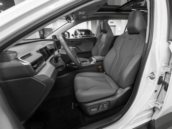 Toyota RAV4 VI (XA60) с пробегом 2026 года, цена 4 200 000 рублей, 17 км, внедорожник, Автокод Объявления