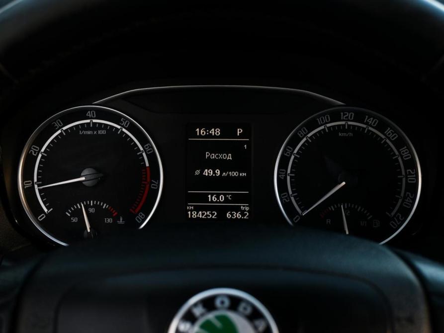 Skoda Octavia RS II Рестайлинг Волгоград  - изображение 12