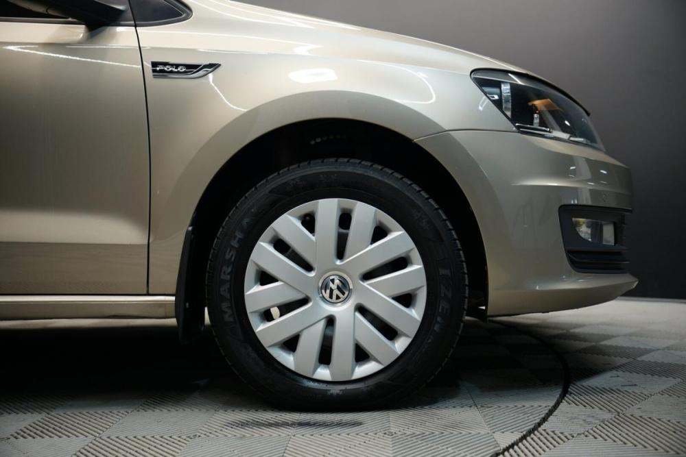 Volkswagen Polo V Рестайлинг Крым  - изображение 29