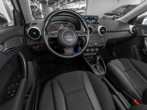 Audi A1 I (8X) с пробегом 2014 года, цена 1 330 000 рублей, 116960 км, хэтчбек, Автокод Объявления