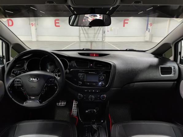 Kia Ceed II с пробегом 2014 года, цена 1 185 000 рублей, 175729 км, хэтчбек, Автокод Объявления
