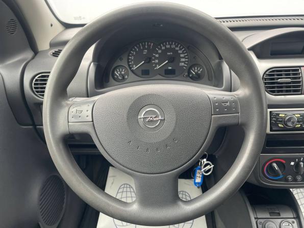 Opel Corsa C с пробегом 2003 года, цена 250 000 рублей, 243317 км, хэтчбек, Автокод Объявления