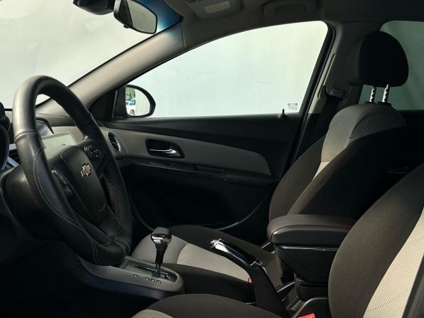 Chevrolet Cruze I с пробегом 2012 года, цена 630 000 рублей, 185546 км, хэтчбек, Автокод Объявления