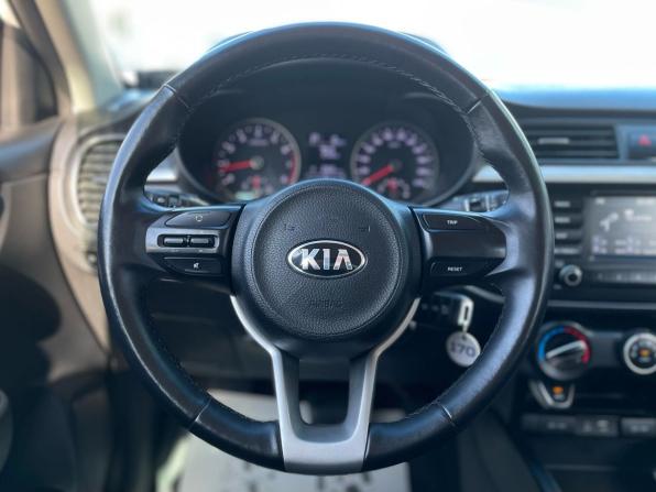 Kia Rio IV с пробегом 2018 года, цена 1 100 000 рублей, 93400 км, седан, Автокод Объявления