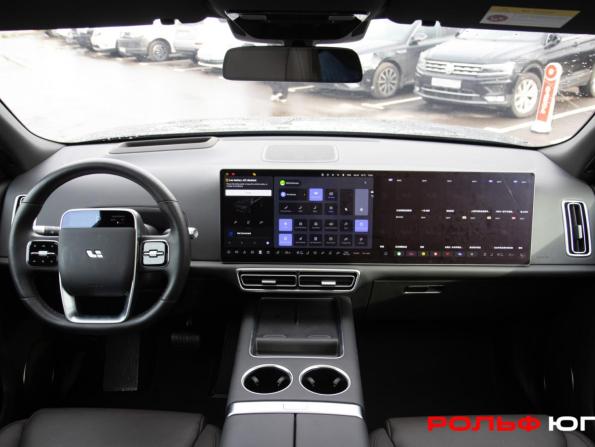 Li Auto (Lixiang) L9 I с пробегом 2023 года, цена 5 883 000 рублей, 39515 км, внедорожник, Автокод Объявления