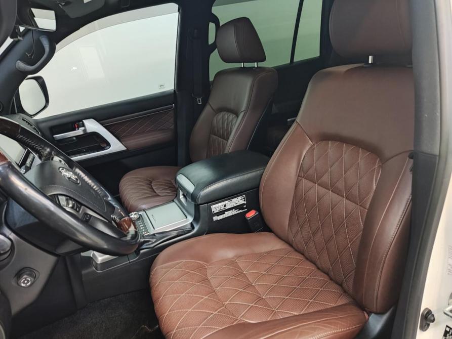 Toyota Land Cruiser 200 Series Рестайлинг 2 Барнаул  - изображение 17