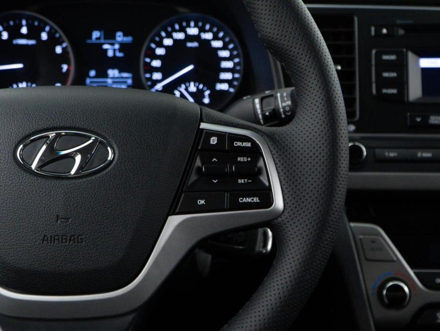 Hyundai Elantra VI (AD) Москва  - изображение 13