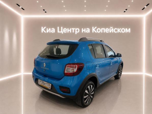 Renault Sandero II Рестайлинг с пробегом 2018 года, цена 1 195 000 рублей, 51800 км, хэтчбек, Автокод Объявления