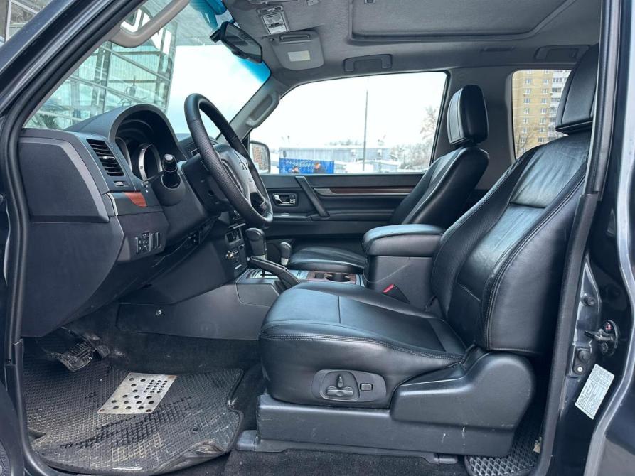 Mitsubishi Pajero IV Москва  - изображение 10
