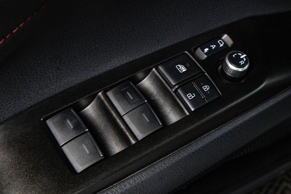 Toyota Camry VIII (XV70) Рестайлинг Сургут  - изображение 8